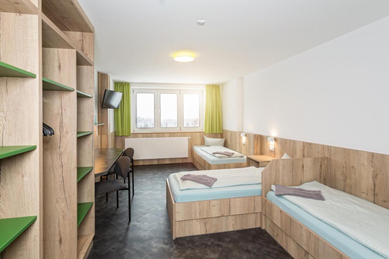 Sportpark Rabenberg Hotell Breitenbrunn  Exteriör bild
