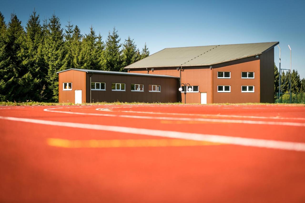 Sportpark Rabenberg Hotell Breitenbrunn  Exteriör bild